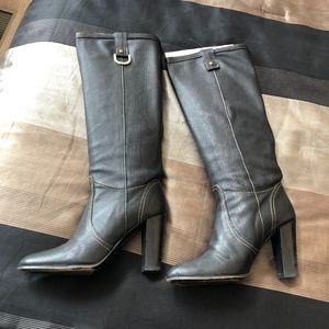 Gorgeous black Rafe New York pull on boots sz. 9.5